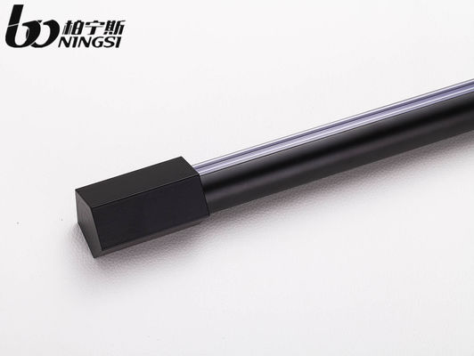 İyi bir fiyat. Siyah Renk 0.6mm Kalınlık 19mm Perde Direği Kare Şekli Bitiyor çevrimiçi